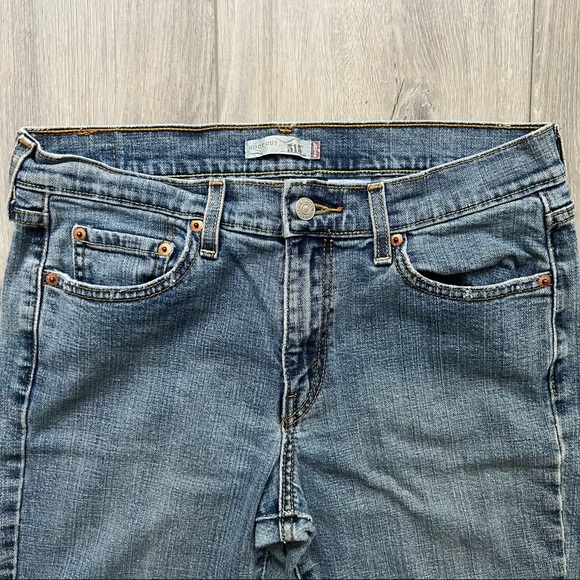 Levi’s 515 Bootcut Jeans - Picture 10 of 11